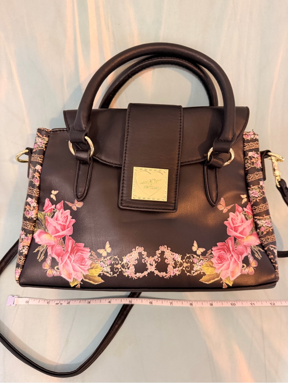 Betsey Johnson Floral Accent Black Satchel Handbag - Pink Rose Print - 💐